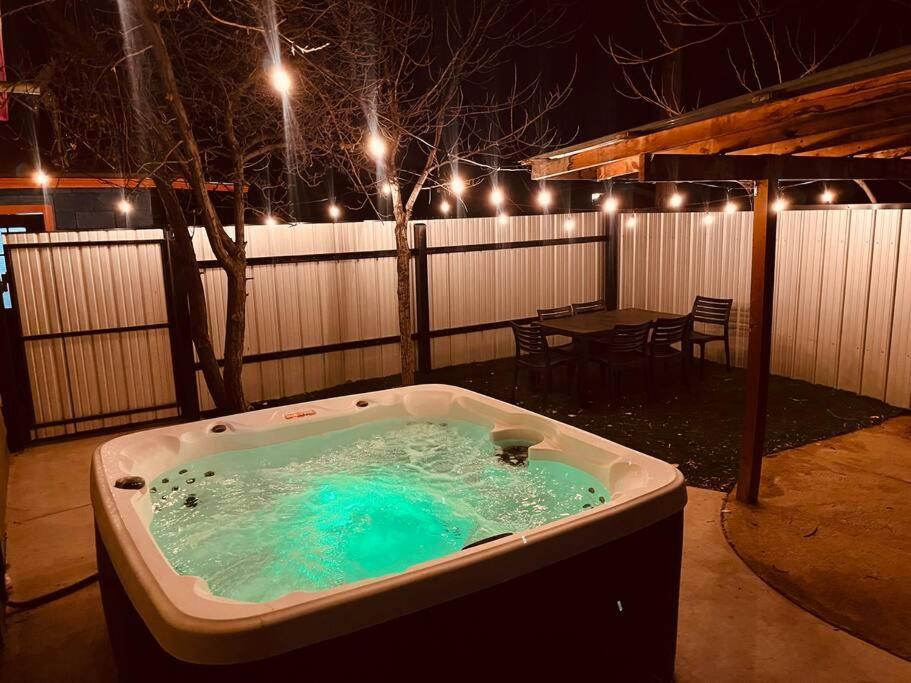 Prickly Pear At Cactus Flower-Hot Tub-Pet Friendly-No Pet Fees! Albuquerque Exteriör bild