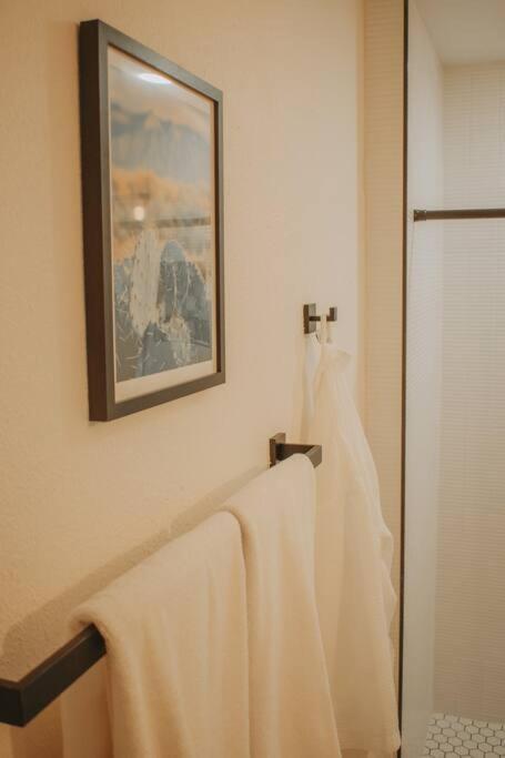 Prickly Pear At Cactus Flower-Hot Tub-Pet Friendly-No Pet Fees! Albuquerque Exteriör bild