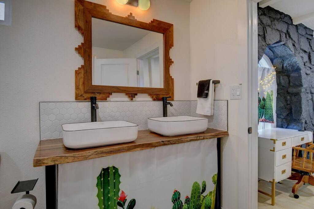 Prickly Pear At Cactus Flower-Hot Tub-Pet Friendly-No Pet Fees! Albuquerque Exteriör bild